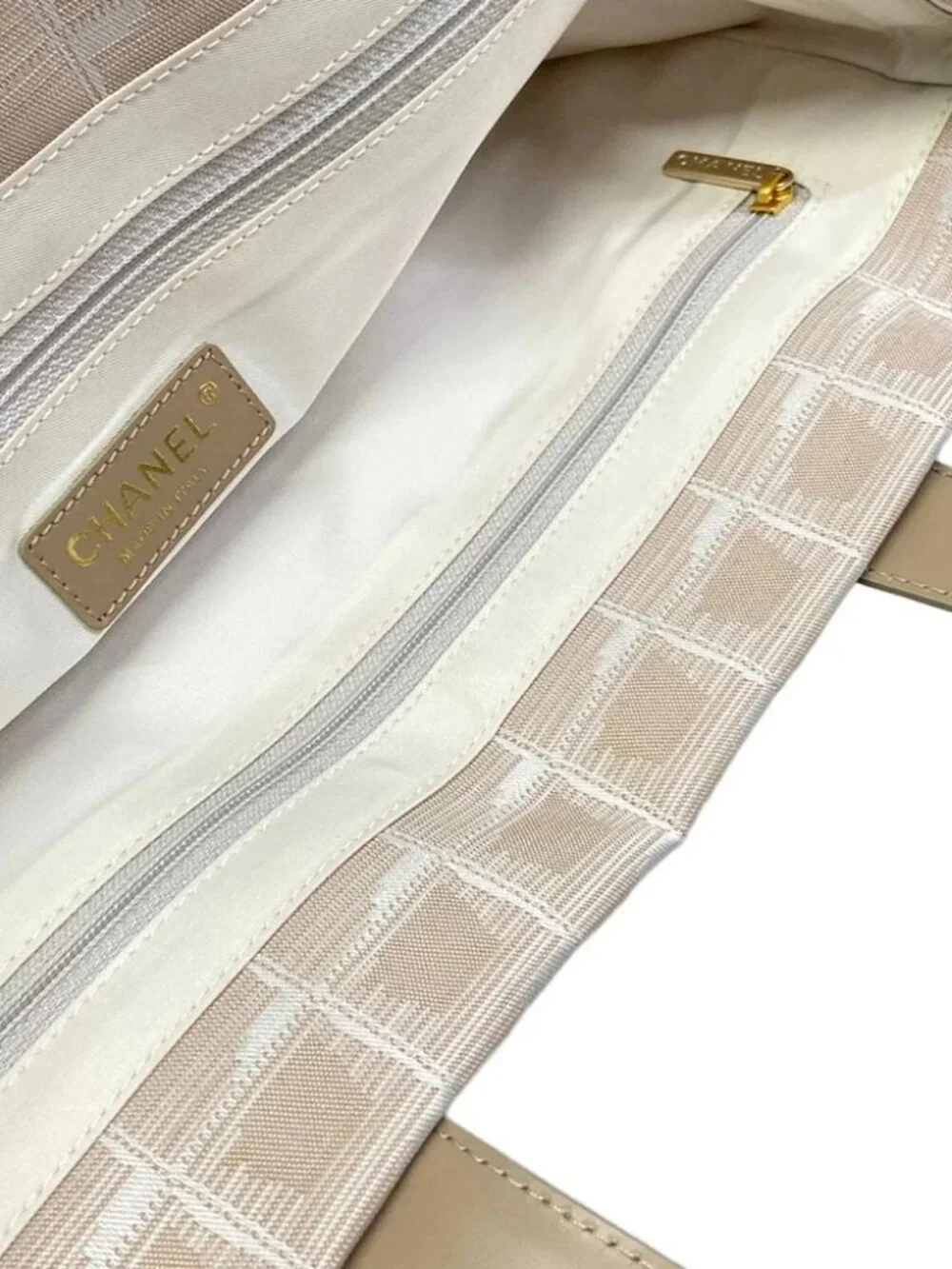 CHANEL New Travel Line Tote MM Beige White Nylon Jacquard Leather Tote Bag